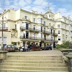 Royal Hotell